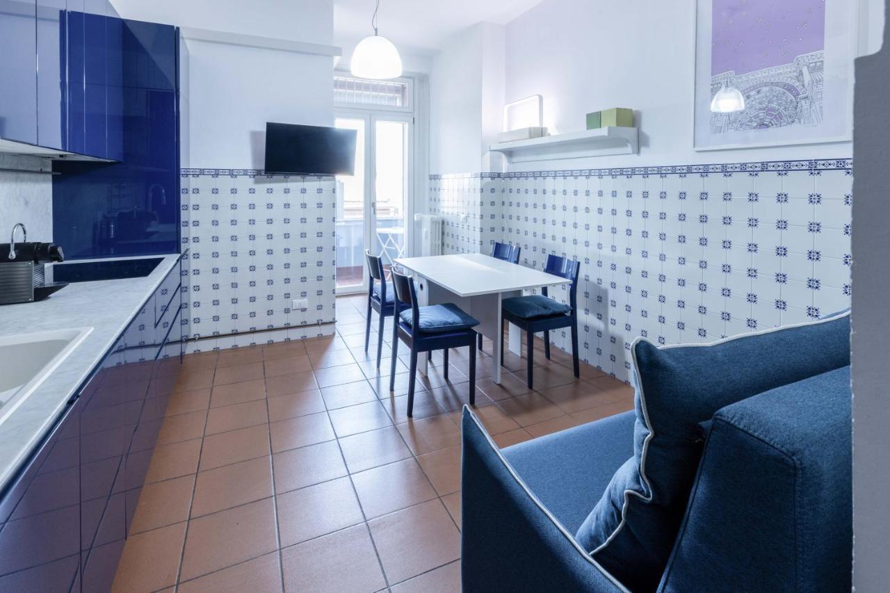 Milan Flat 5 Min From Duomo With Park For Small Cars 외부 사진