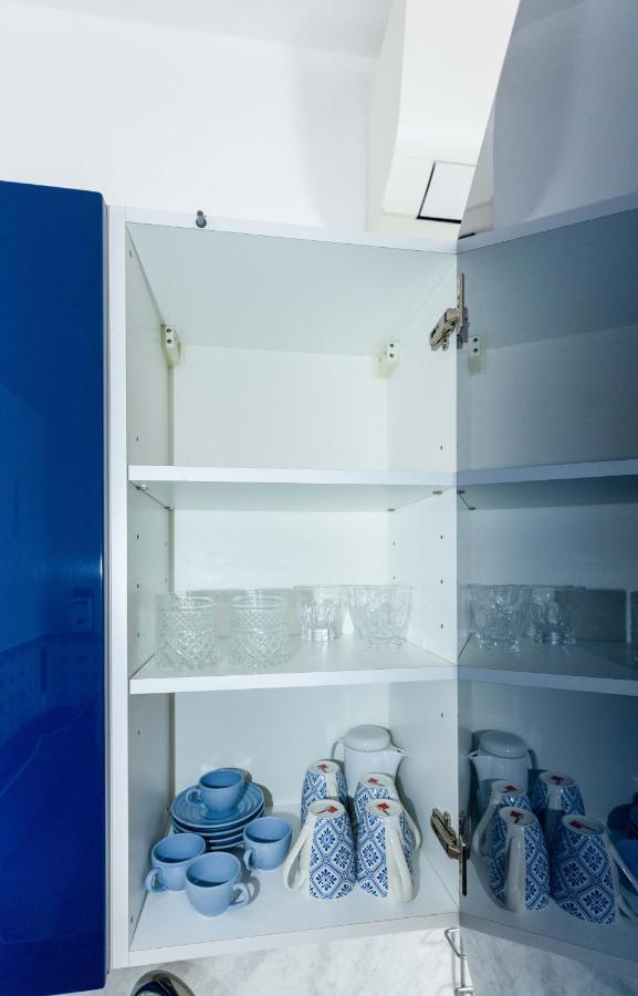 Milan Flat 5 Min From Duomo With Park For Small Cars 외부 사진